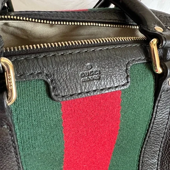 Gucci Boston, Preloved, strong perfume smell - Picture 5 of 17